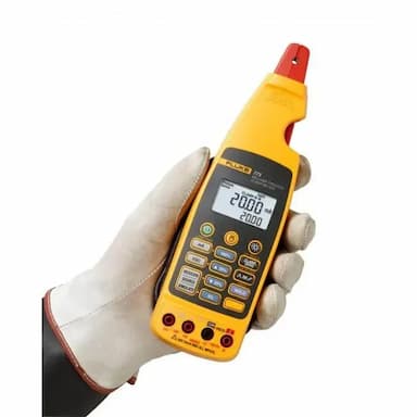 Калибратор FLUKE 773, 3362365